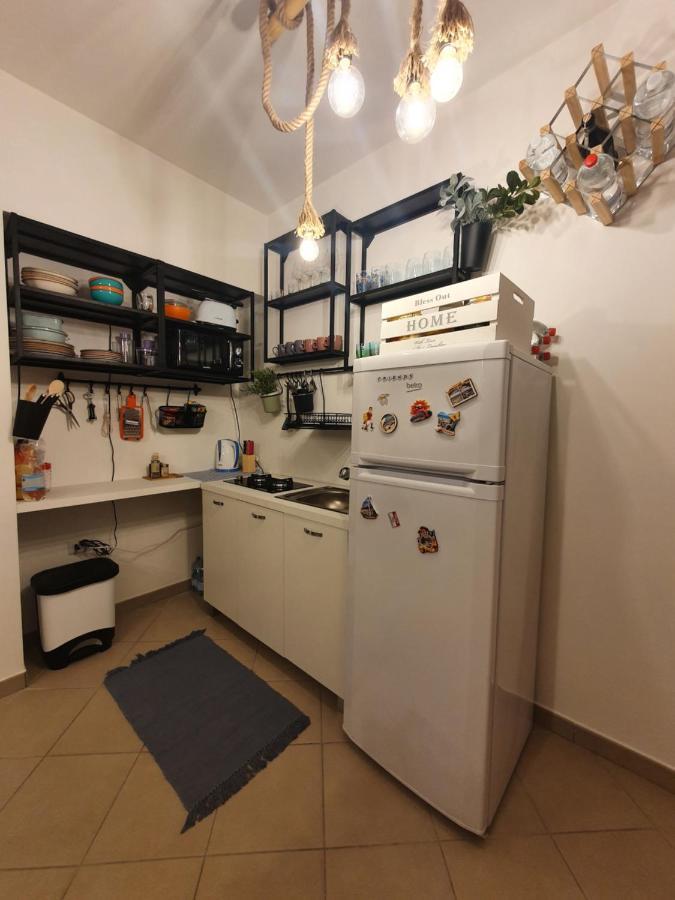 Bella Alba Apartment On The Beach 阿尔巴·阿德里亚蒂卡 外观 照片