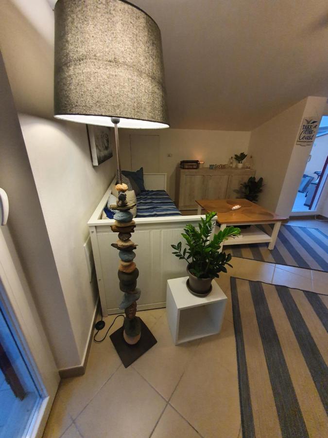 Bella Alba Apartment On The Beach 阿尔巴·阿德里亚蒂卡 外观 照片